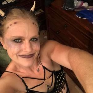 Meet your Posher, Nashell